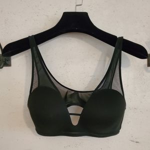 Black Wireless Bra Mame Kurogouchi/Uniqlo Size Xl